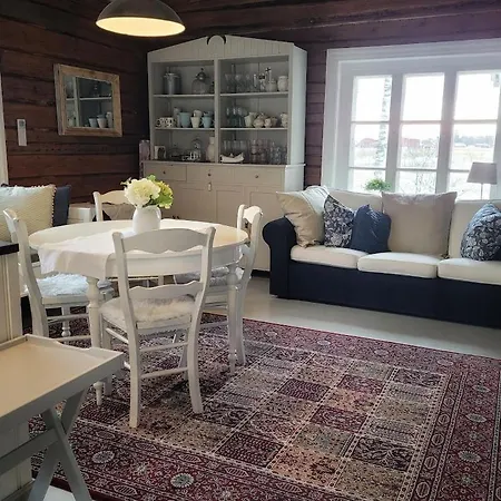 Tastulan Toinen Tupa * Kaustinen